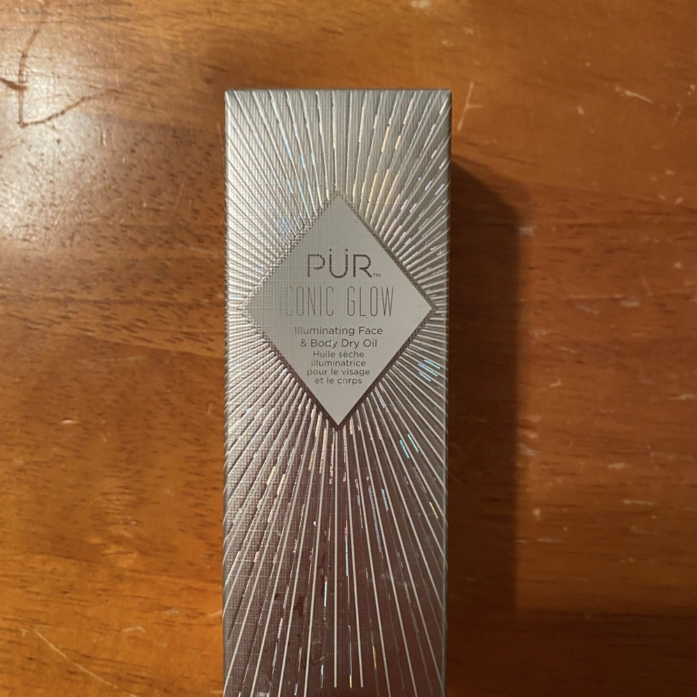 PUR Iconic Glow Illuminating Face and Body Dry Oil